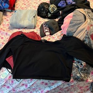 Xl long sleeve short shirt. Black